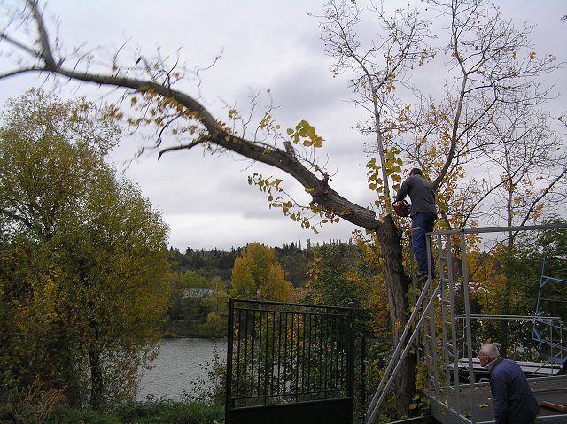 Loděnice - brigáda