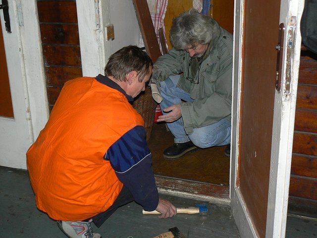 img00006.jpg