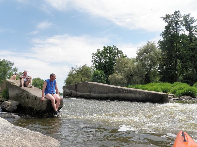 Týnec stavba