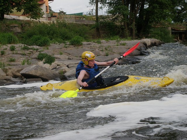 Týnec stavba
