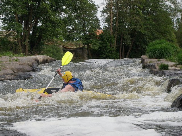 Týnec stavba