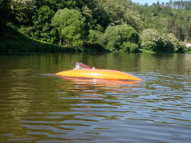 Týnec stavba