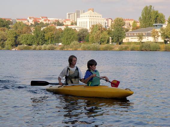 V loděnici