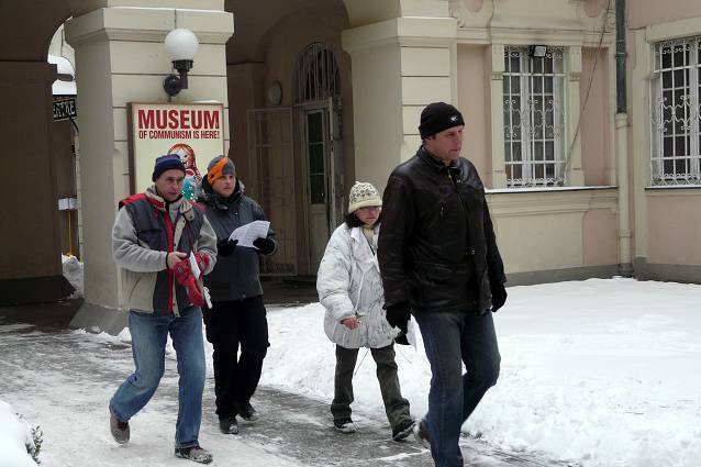img00037.jpg