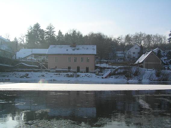 img00037.jpg