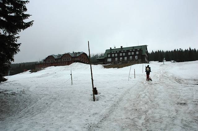 img00107.jpg