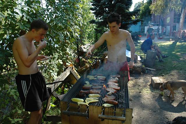 img00018.jpg