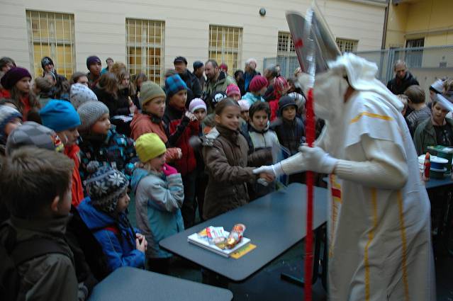 img00054.jpg
