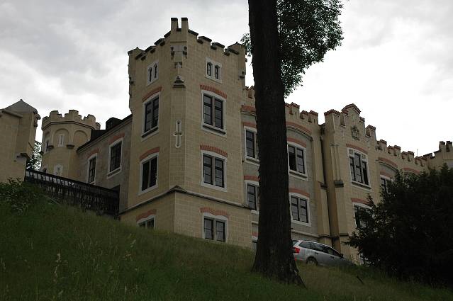 img00117.jpg