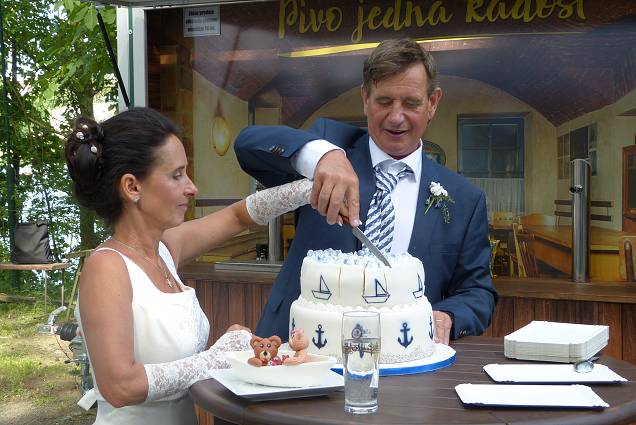 Svatba Karla a Broni