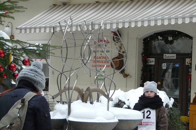 img00030.jpg