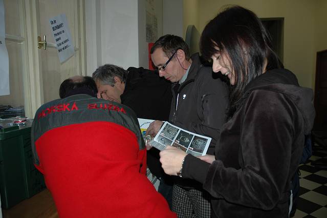 img00018.jpg