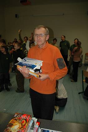 img00076.jpg